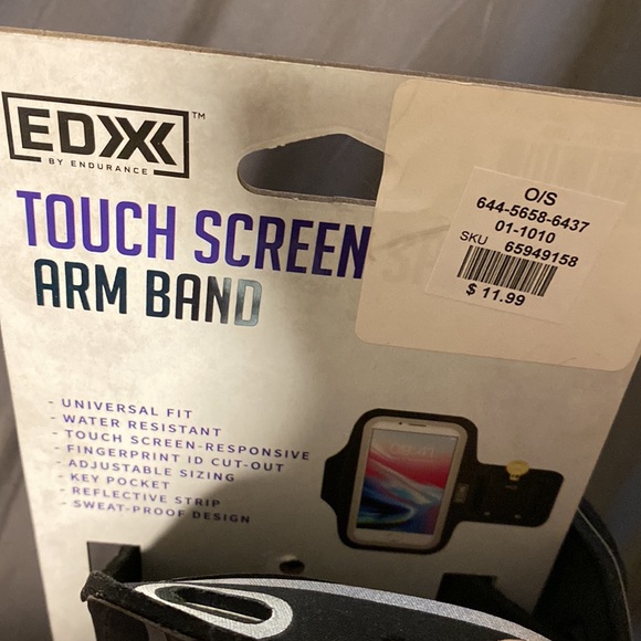 Touch Screen Arm Band - Picture 2 of 4